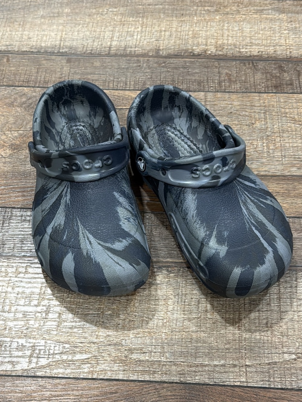 CROCS Black & Gray Marbled Classic Clog Mules